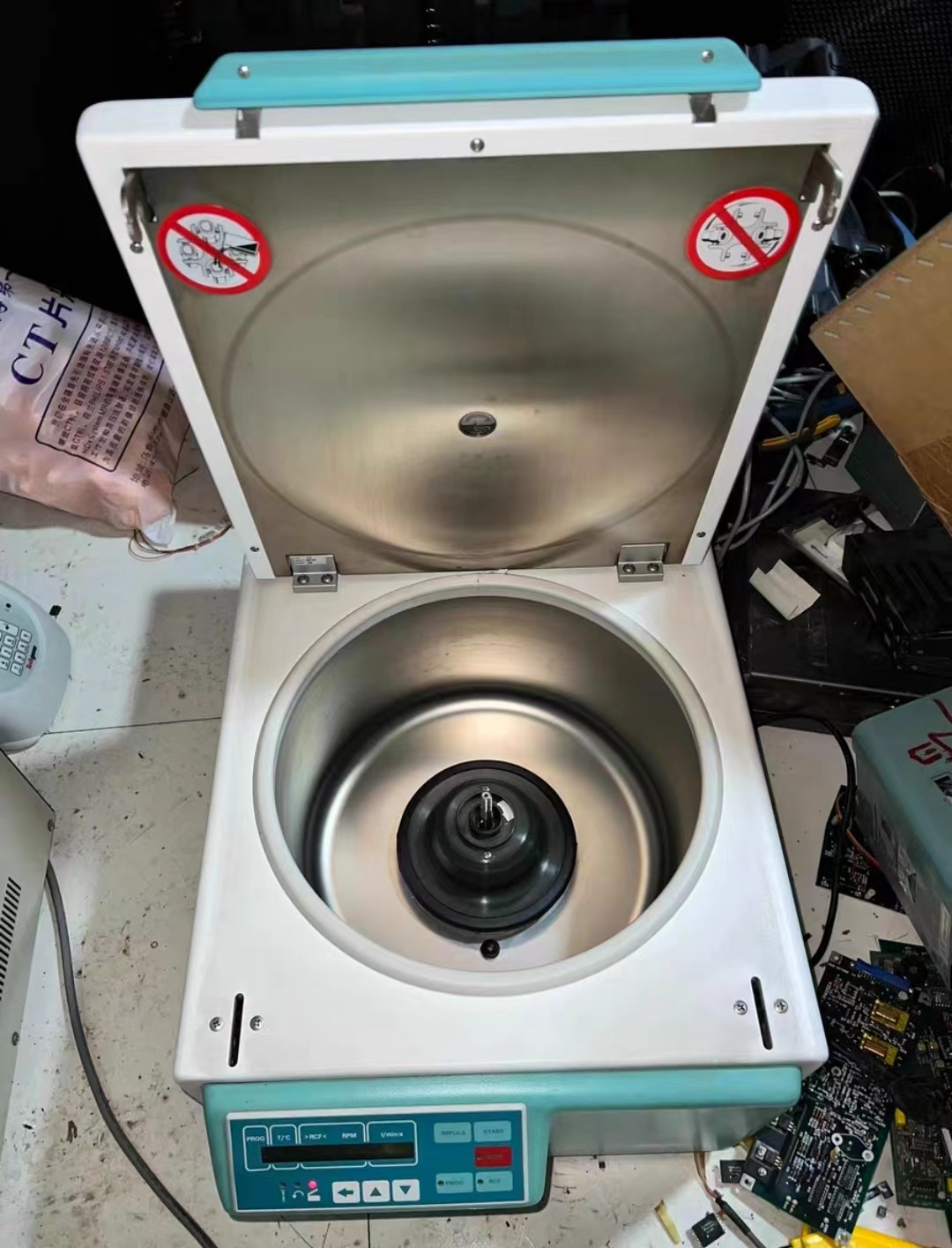 HettichMikro 220R離心機常見問題與解決策略
